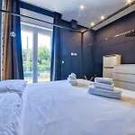 Signorile - Modern House Daire *