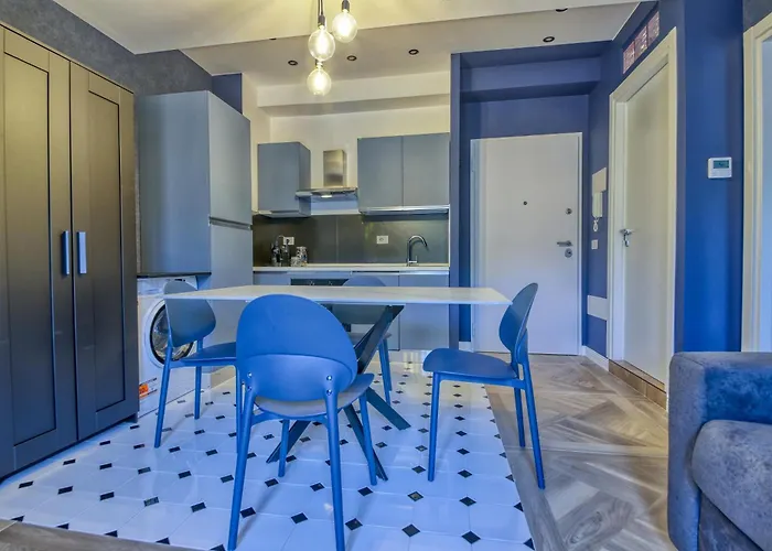 Signorile - Modern House Apartment Bari